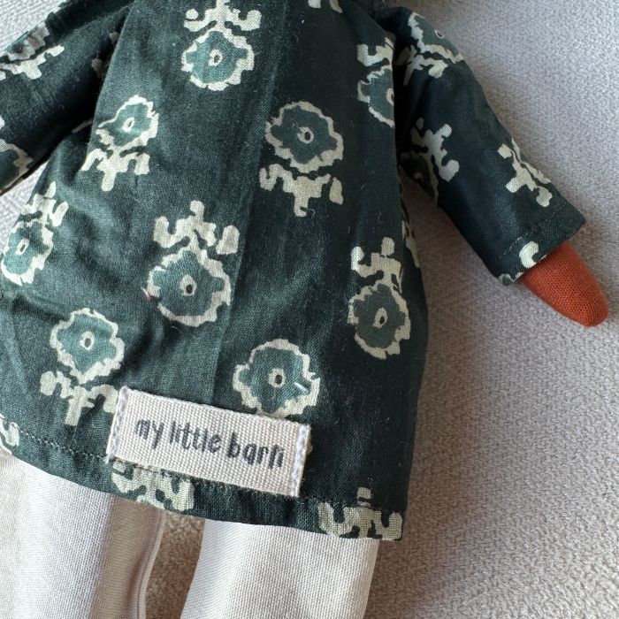 ZIDAN mini doll