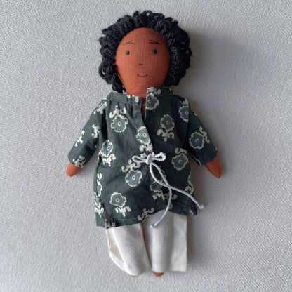 ZIDAN mini doll